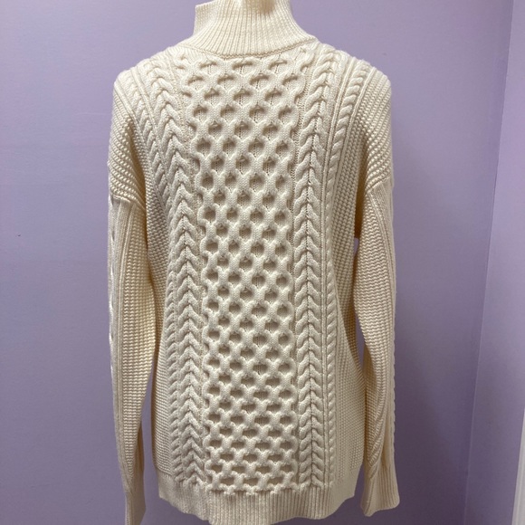 White Mens 100% Merino Wool Sweater Size M - Picture 2 of 6